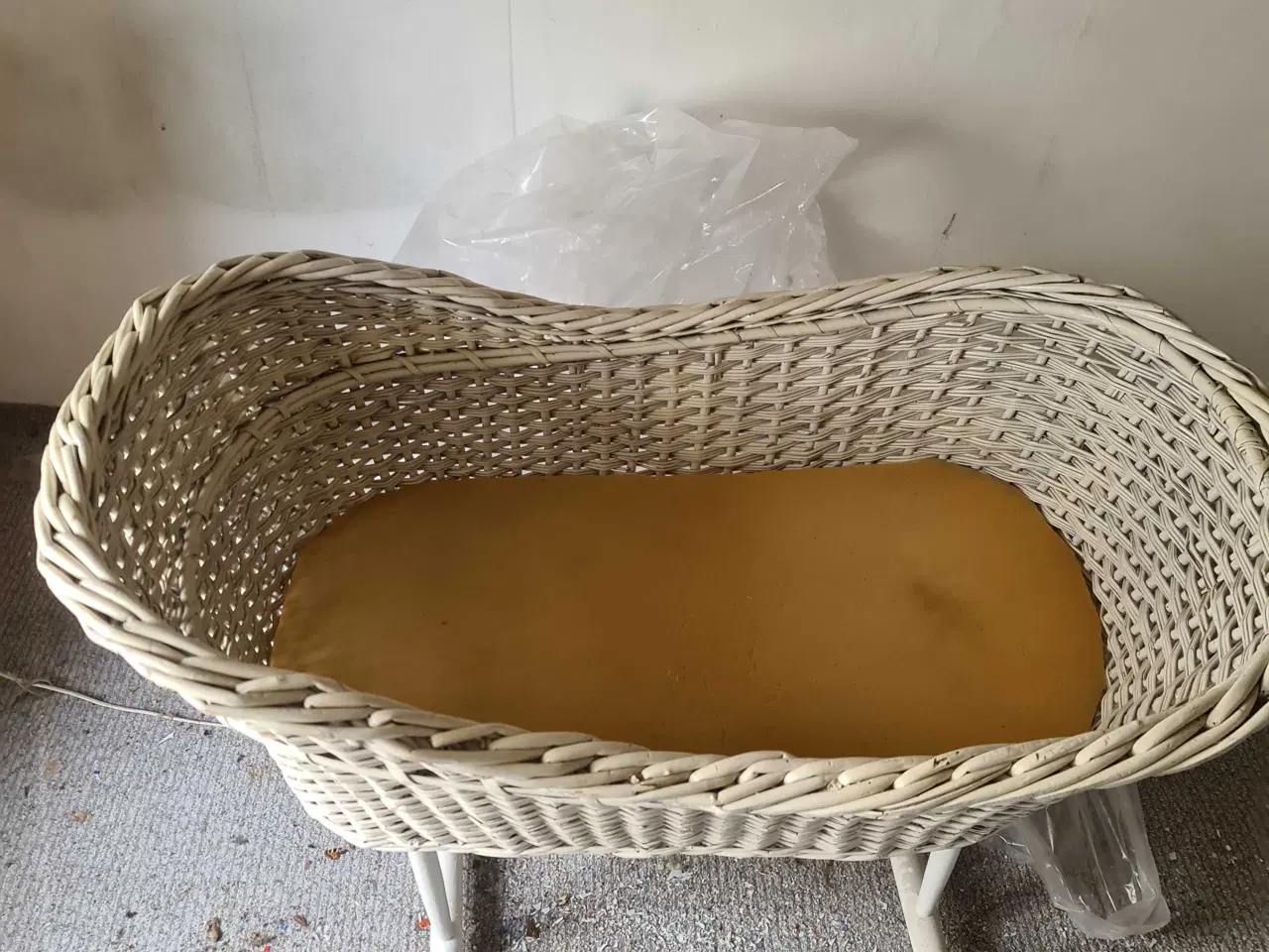 Billede 2 - Ældre vugge