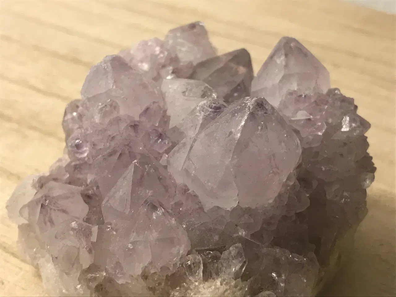 Billede 3 - Lyslilla spirit quartz klynge