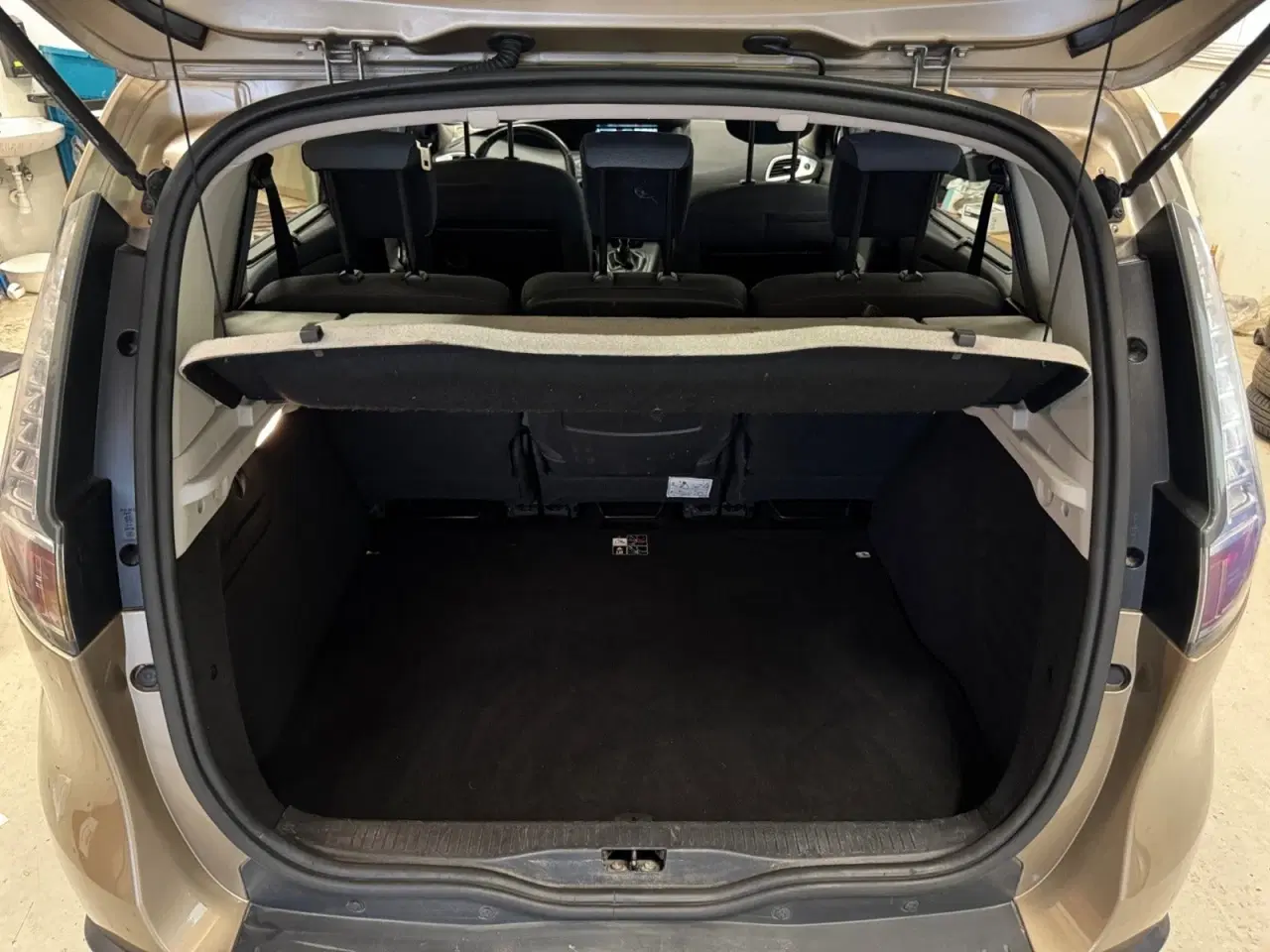 Billede 13 - Renault Scenic III 1,5 dCi 95 Galla