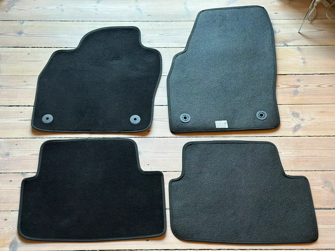 Billede 4 - Originale bilmåtter til Polo VW