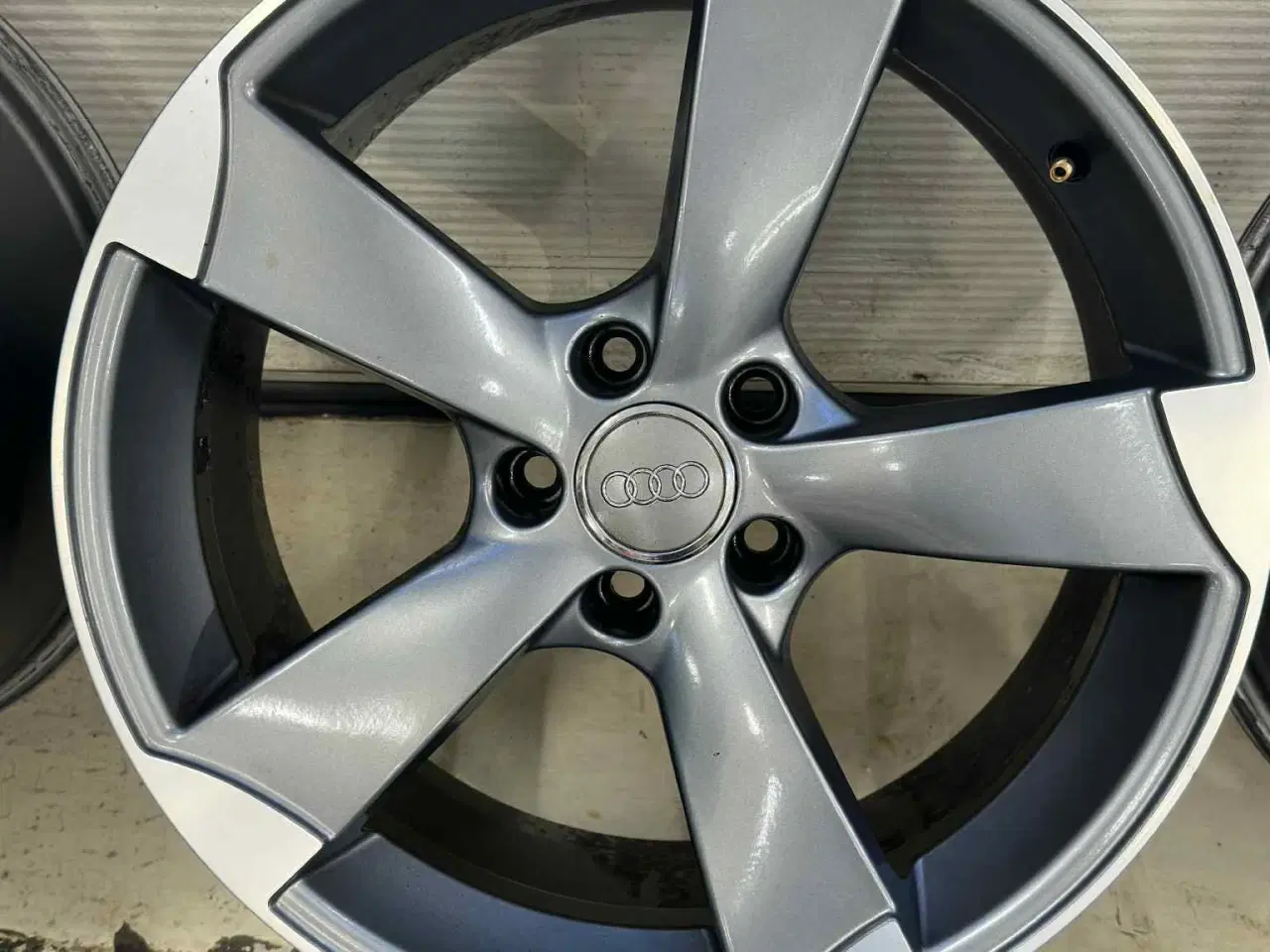 Billede 6 - 18” Alu-fælge fra Audi a5