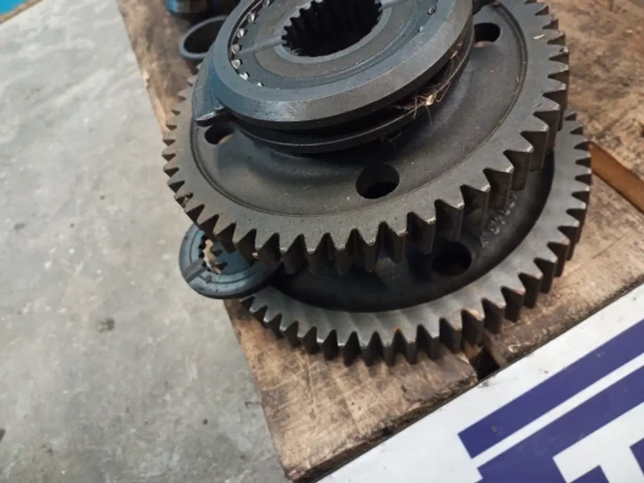 Billede 5 - New Holland 8360 PTO gear