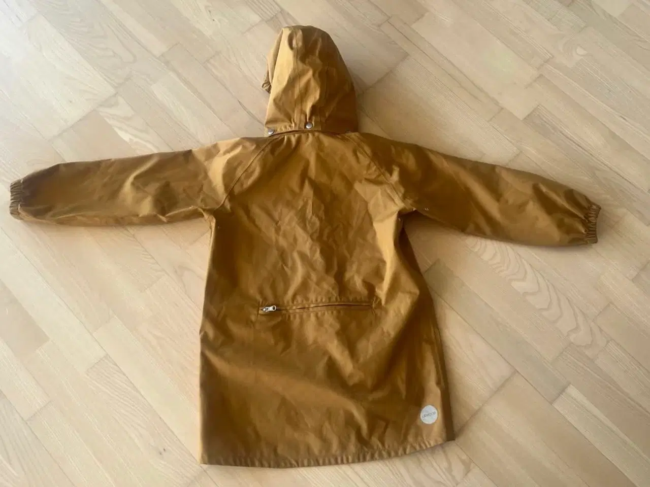 Billede 2 - Karrygul Liewood regnjakke