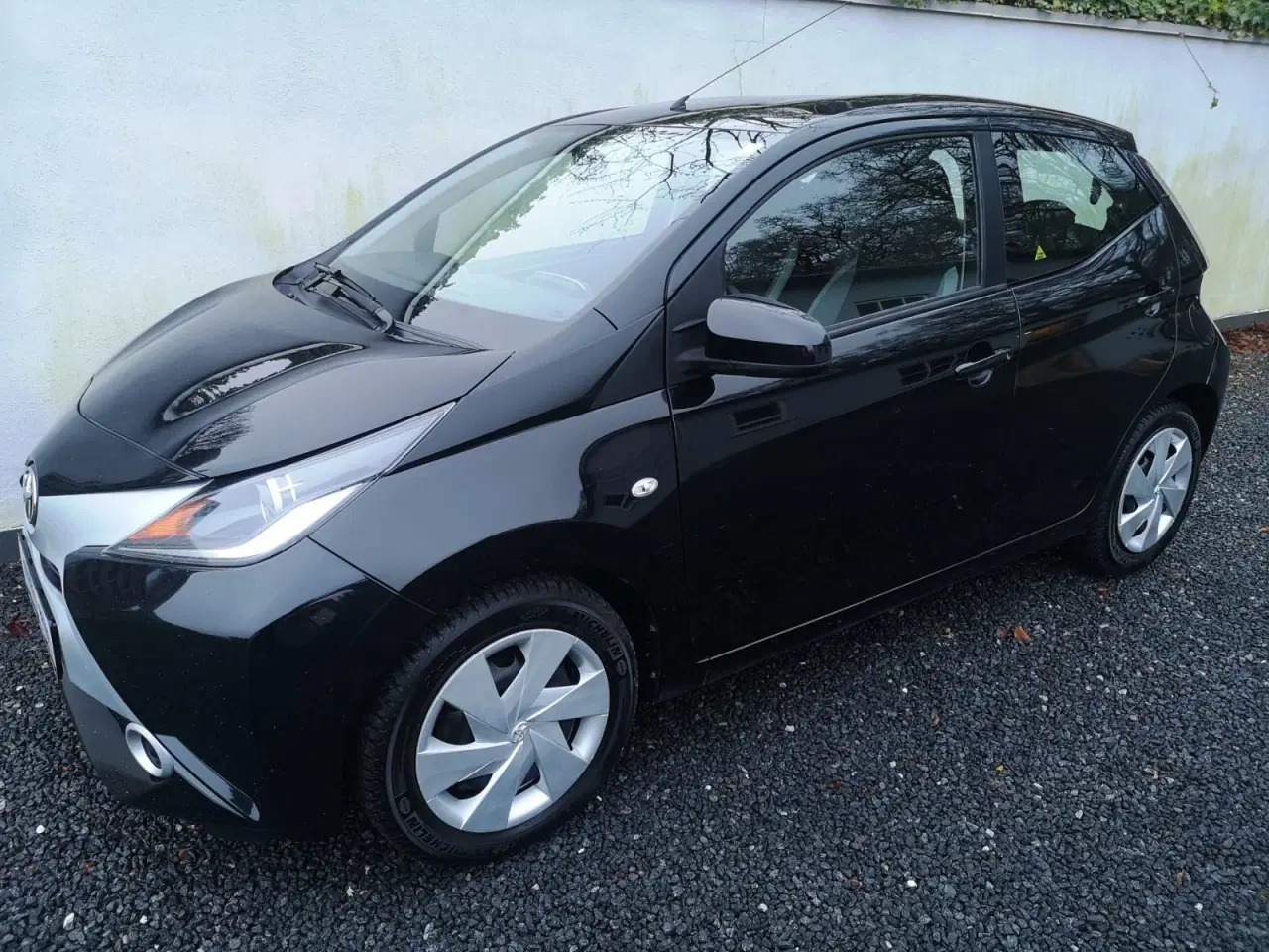 Billede 1 - Toyota Aygo 1,0 VVT-i x-play x-touch