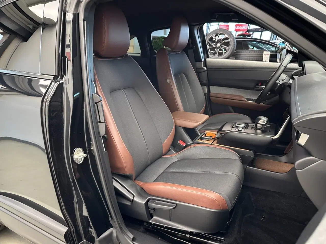 Billede 11 - Mazda MX-30 0,8 e-SkyActiv R-EV Exclusive-Line