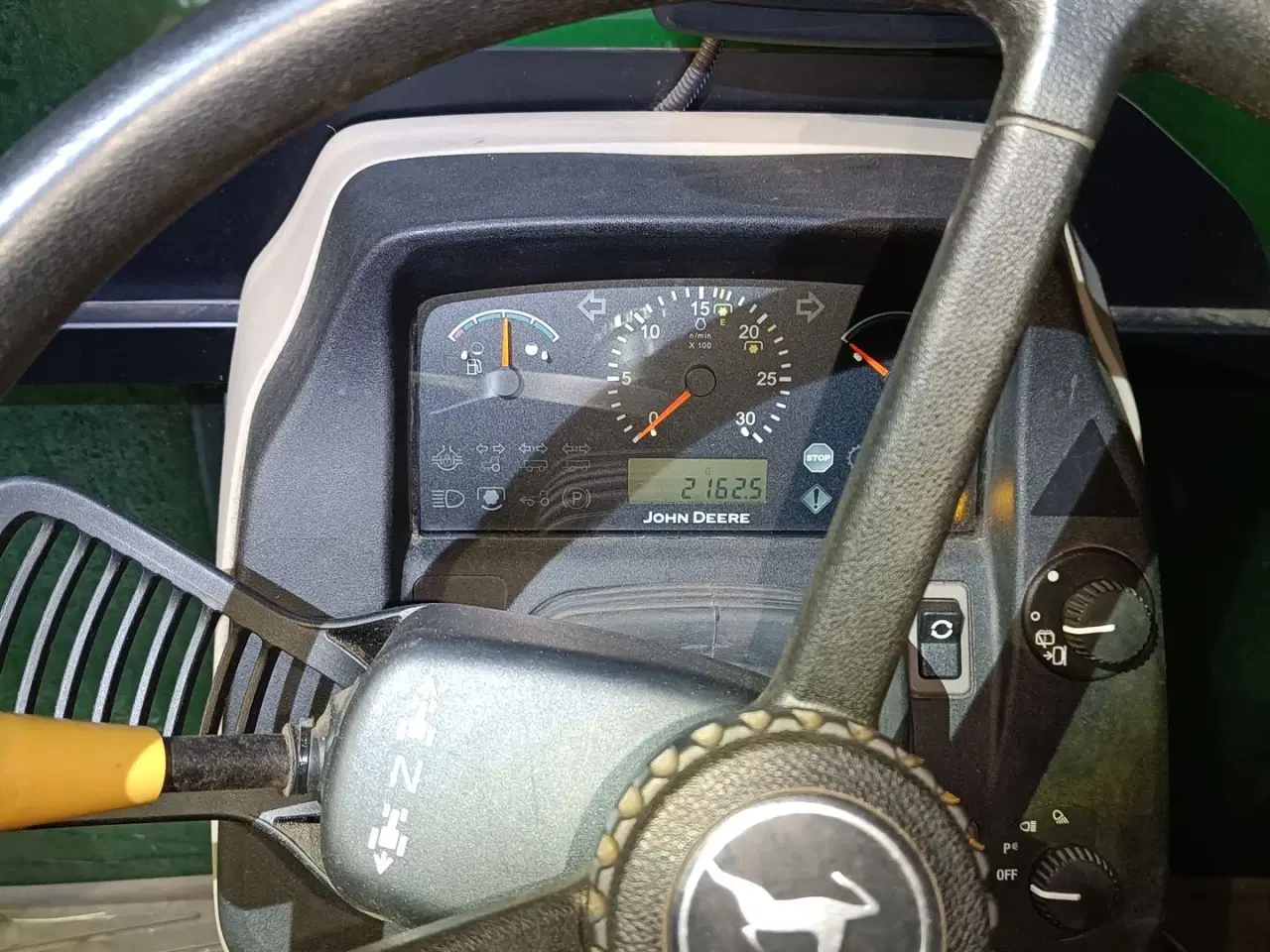 Billede 10 - John Deere 5070M med frontlæsser