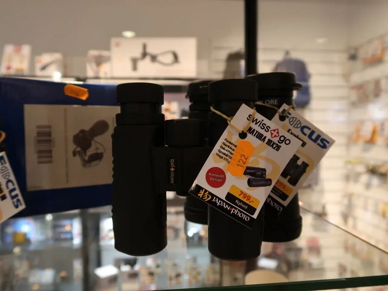 Billede 1 - Kikkert SWISS GO Natura 10x26