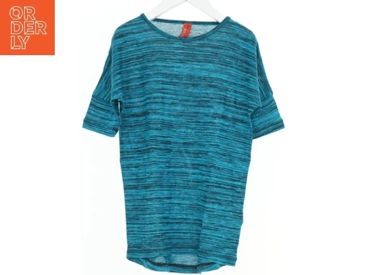 Billede 1 - Kortærmet bluse med mønster fra Nexo Level (str. 128)