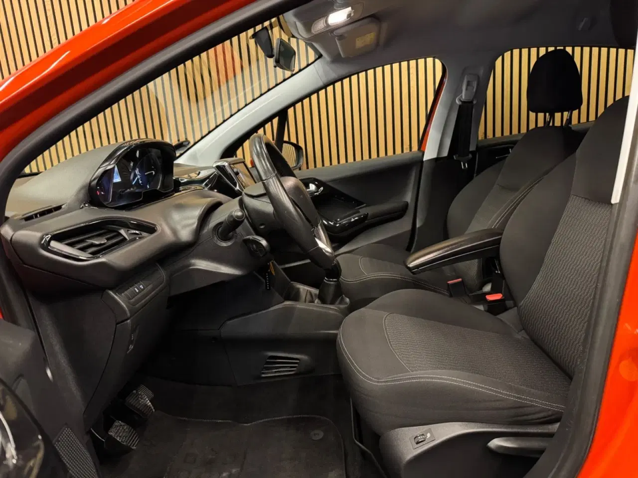 Billede 4 - Peugeot 208 1,6 BlueHDi 100 Strike