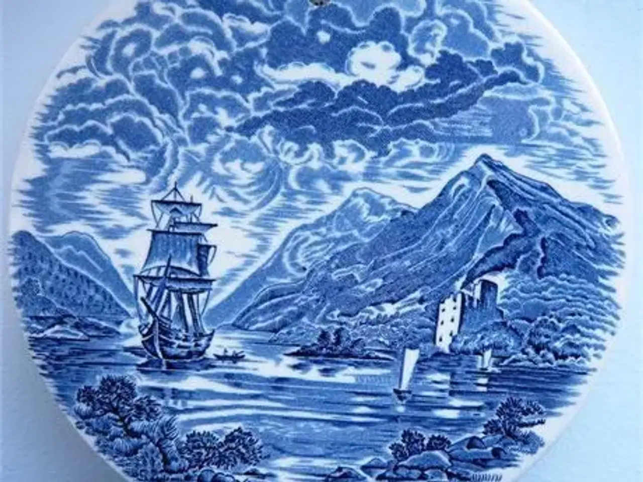 Billede 1 - Enoch Wedgwood plate: Lochs of Scotland- Loch Oich