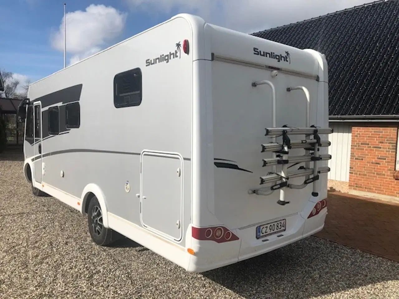 Billede 2 - Sundlight I68 Helintegreret.