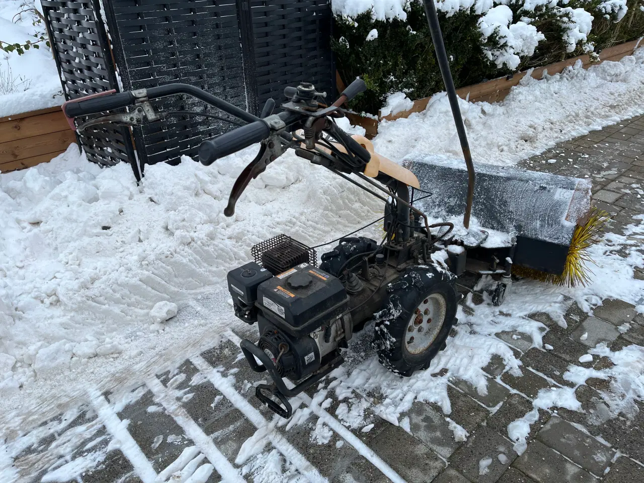 Billede 3 - Texas Protrack TG720s fejekost