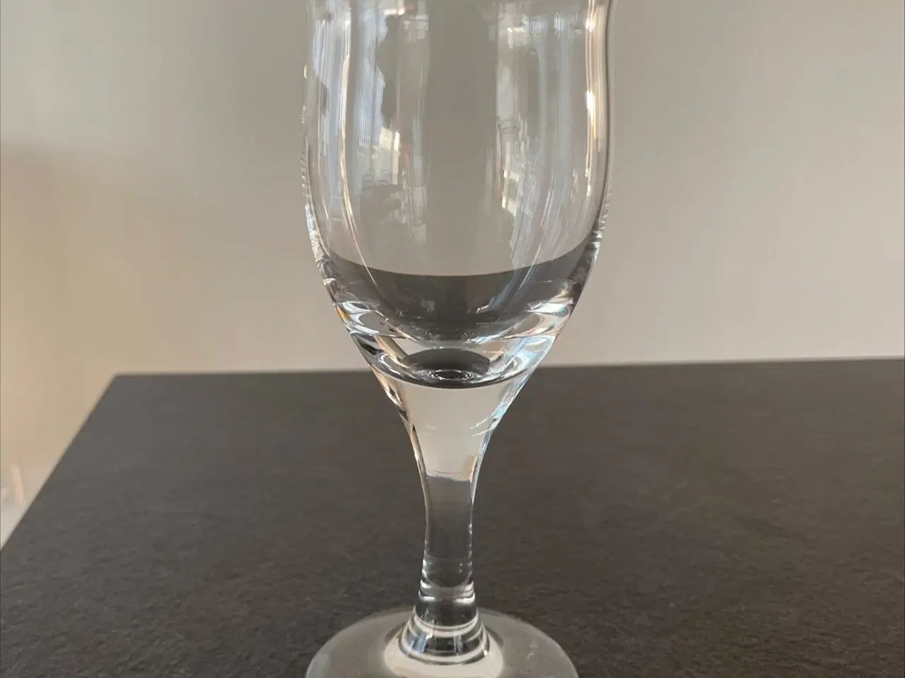 Billede 2 - Ideelle Holmegaard hvidvinsglas