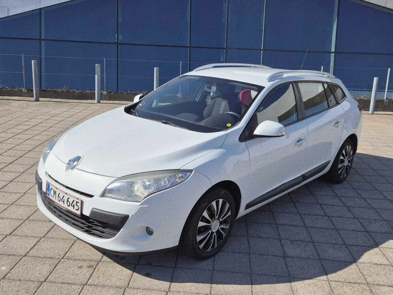 Billede 3 - Nysynet lav km pæn og velholdt fuld service 