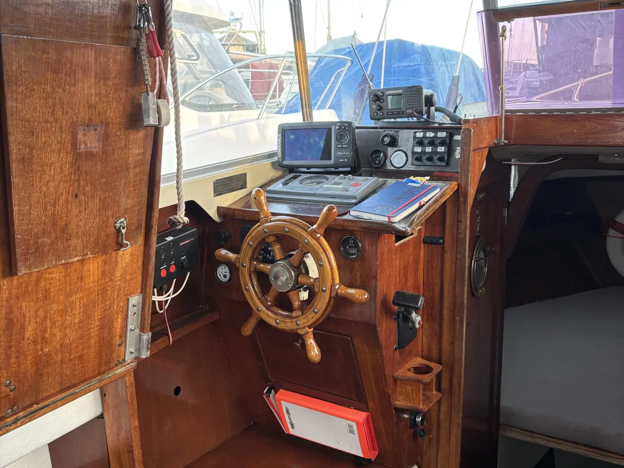 Billede 5 - Motor sejler IW 25 