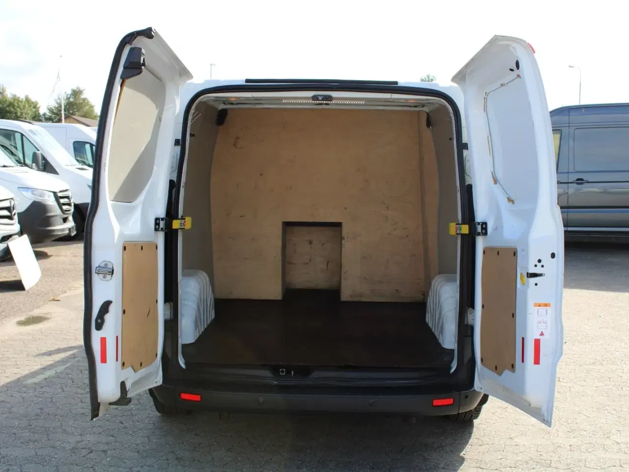 Billede 9 - Ford Transit Custom Kombi 290L 2,0 TDCi 170 Trend