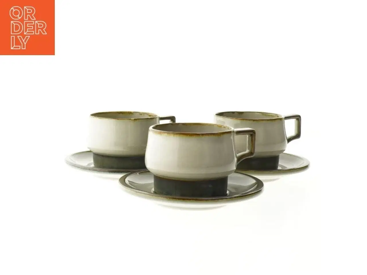 Billede 1 - Kaffekopper med underkopper, sæt af 3 (str. Ø 14,5 og Ø 8,5x6,5 cm) fra B&G