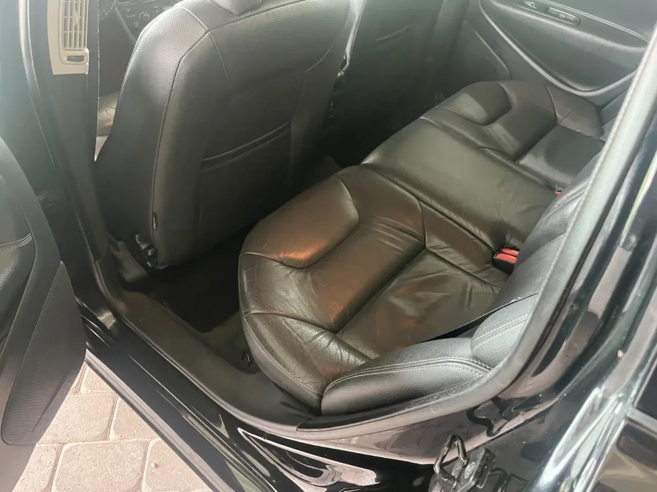 Billede 7 - Volvo V70 2,4 140 Momentum aut.