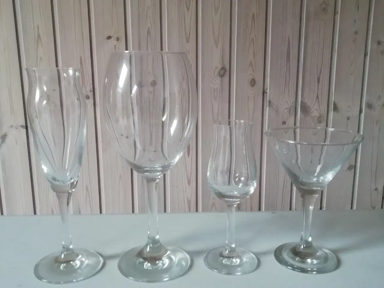 Billede 3 - 24 krystalglas af Bordeaux serien. Gaveide?