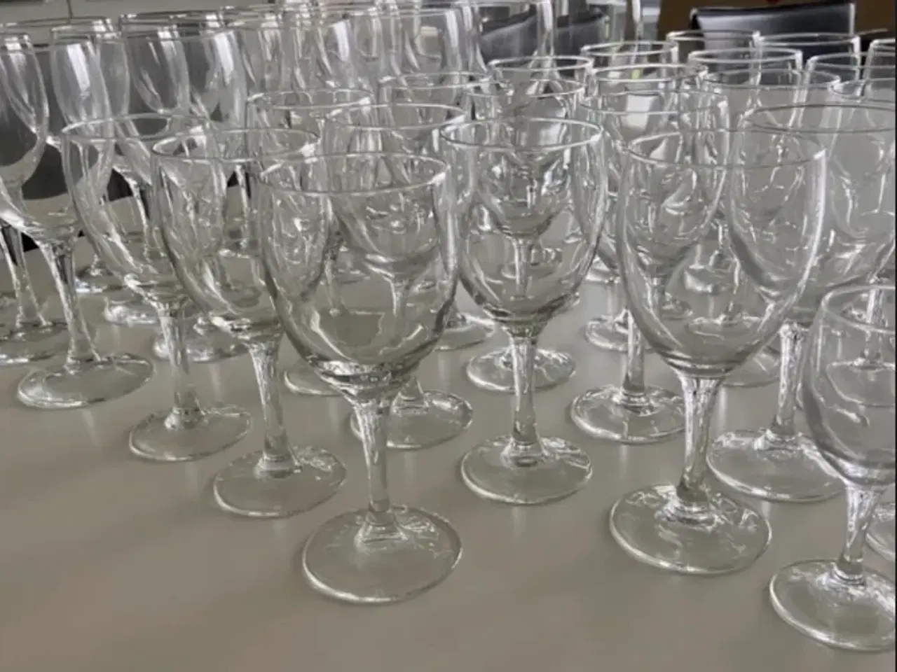 Billede 4 - Rødvinsglas, hvidvinsglas og dessertvinsglas