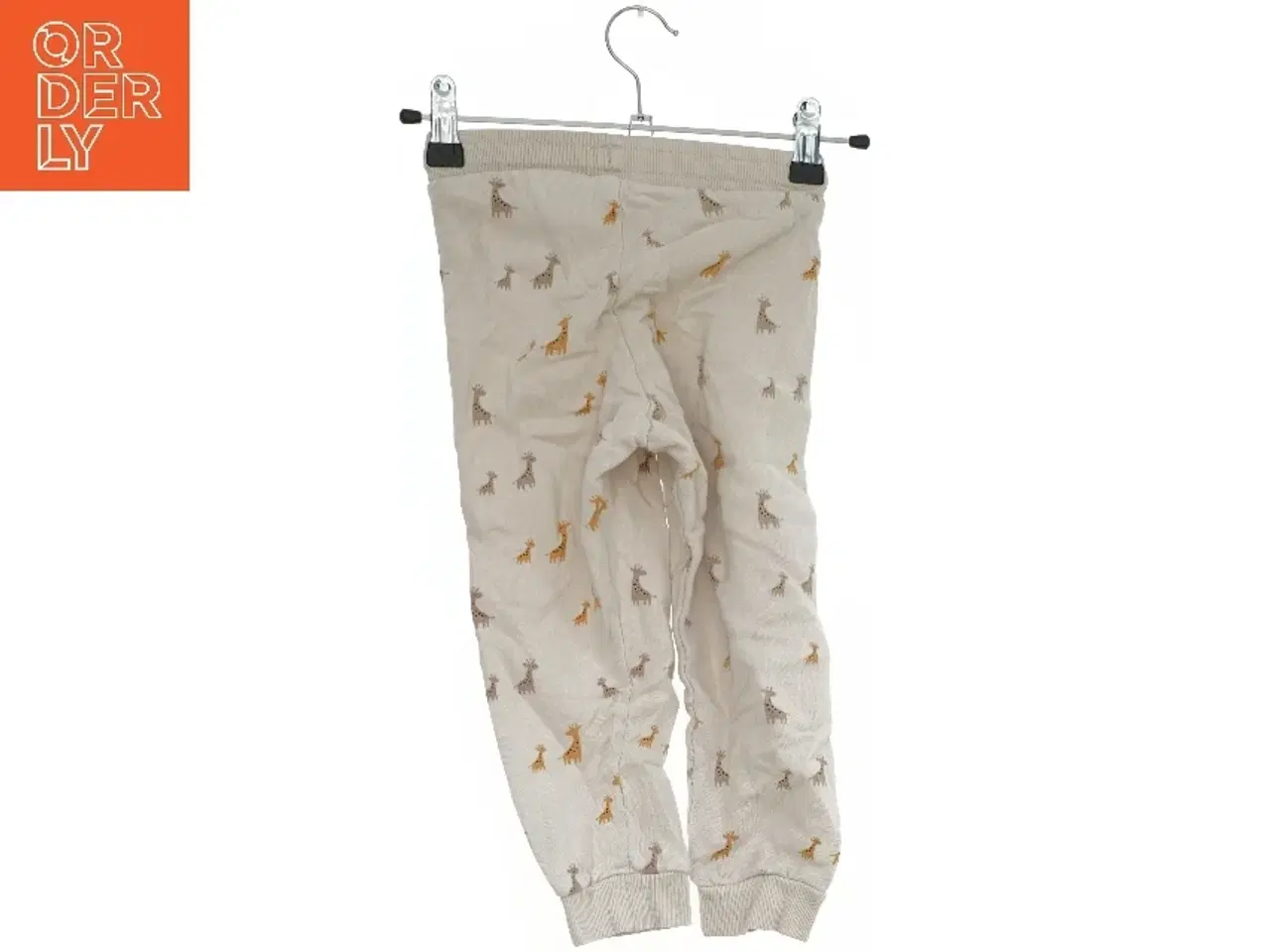 Billede 2 - Børnebukser med girafmønster fra H&M (str. 104)