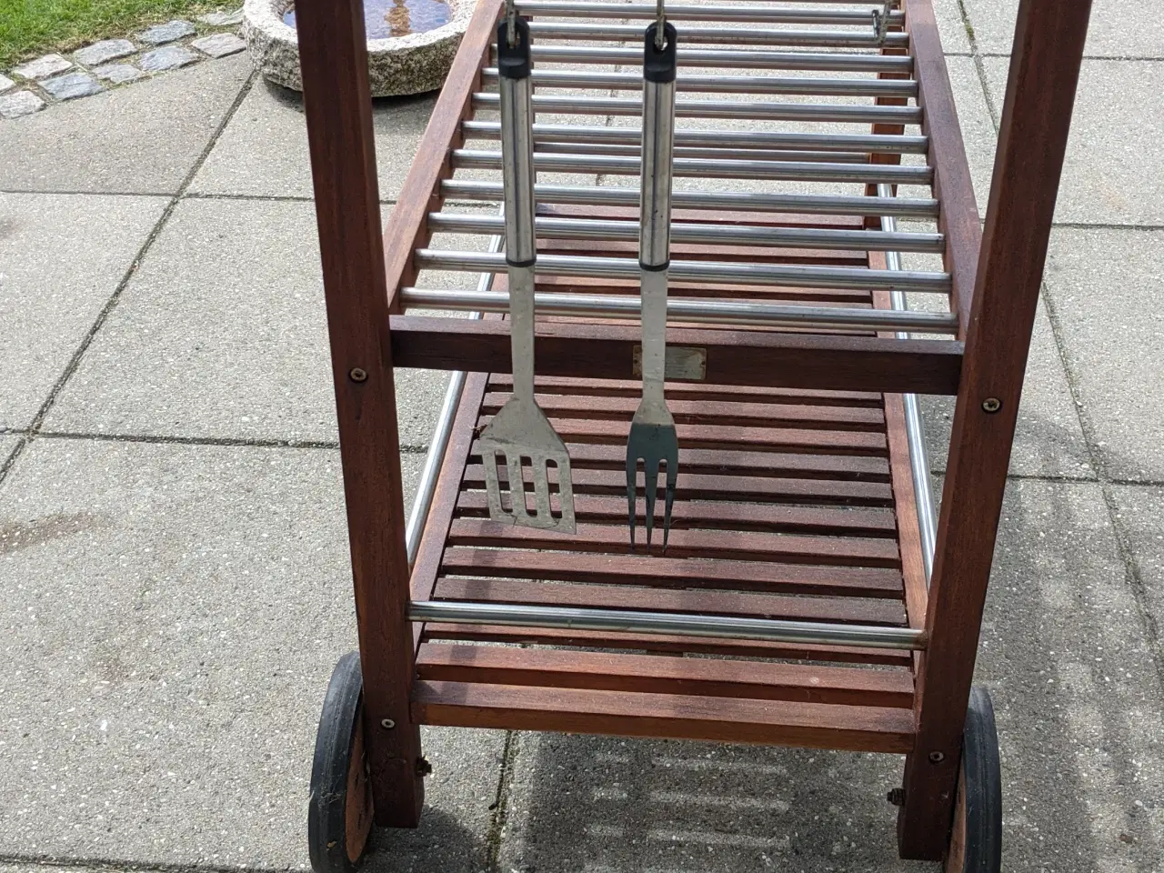 Billede 2 - Bord til grill og terrasse 