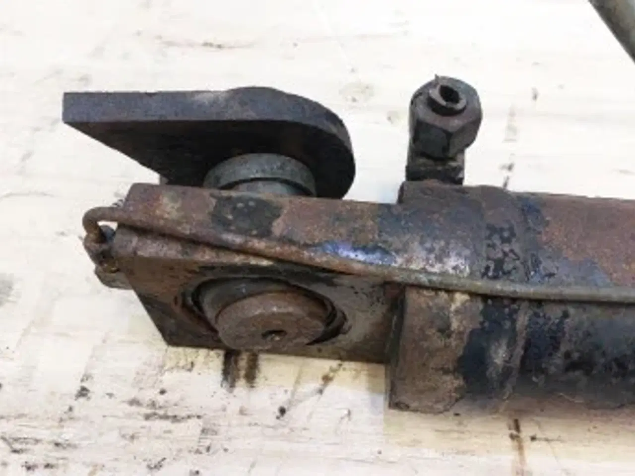 Billede 4 - Hydrema 906B Styrecylinder 234285 