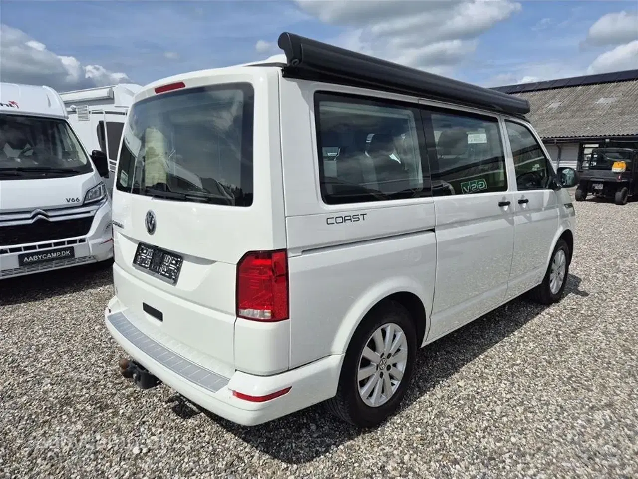 Billede 3 - 2022 - VW California Coast   Perfekt til de små veje. Markise. anhængertræk.