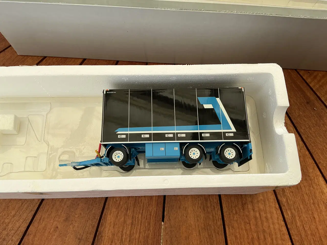 Billede 1 - Surnadal Norge anhænger Wsi 