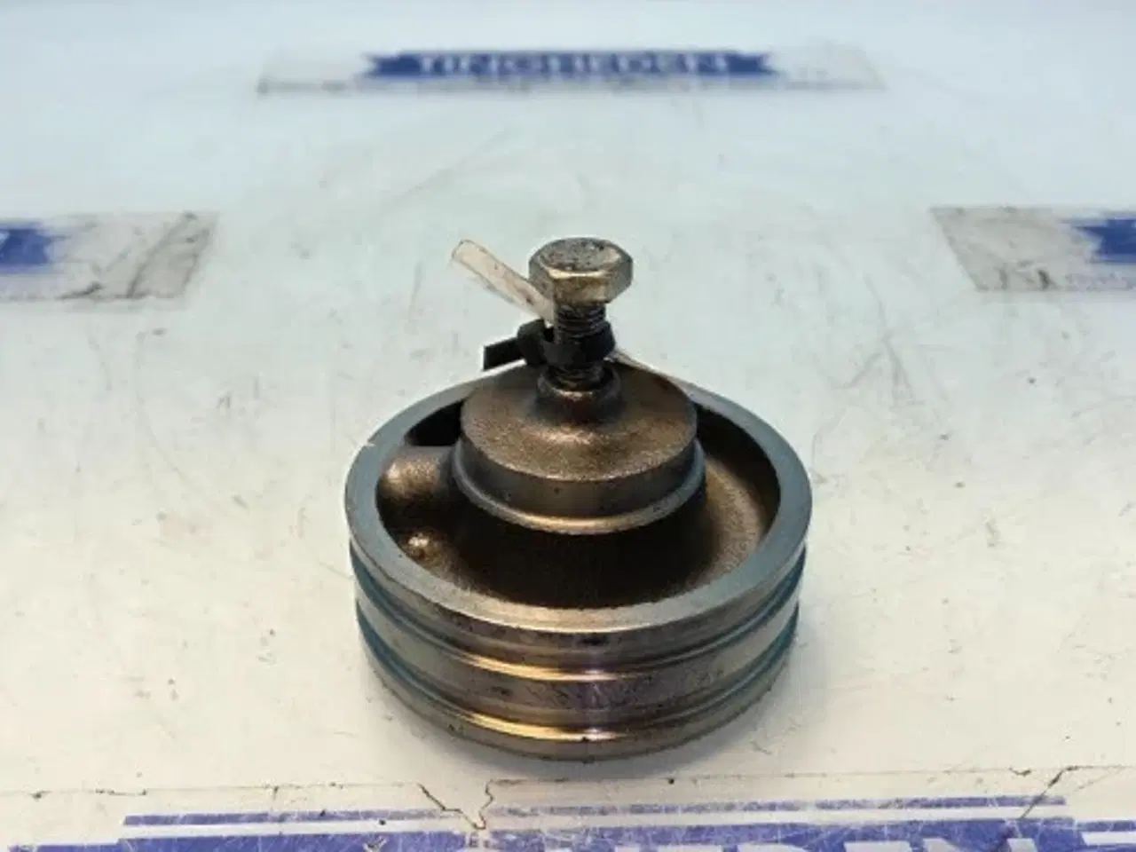 Billede 2 - Valtra   S394   Dæksel   916100320081