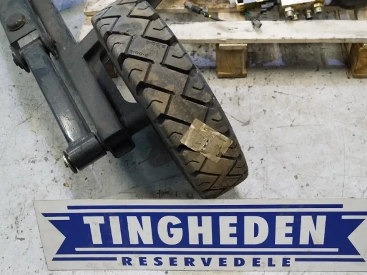 Billede 13 - Hydraulisk støttehjul