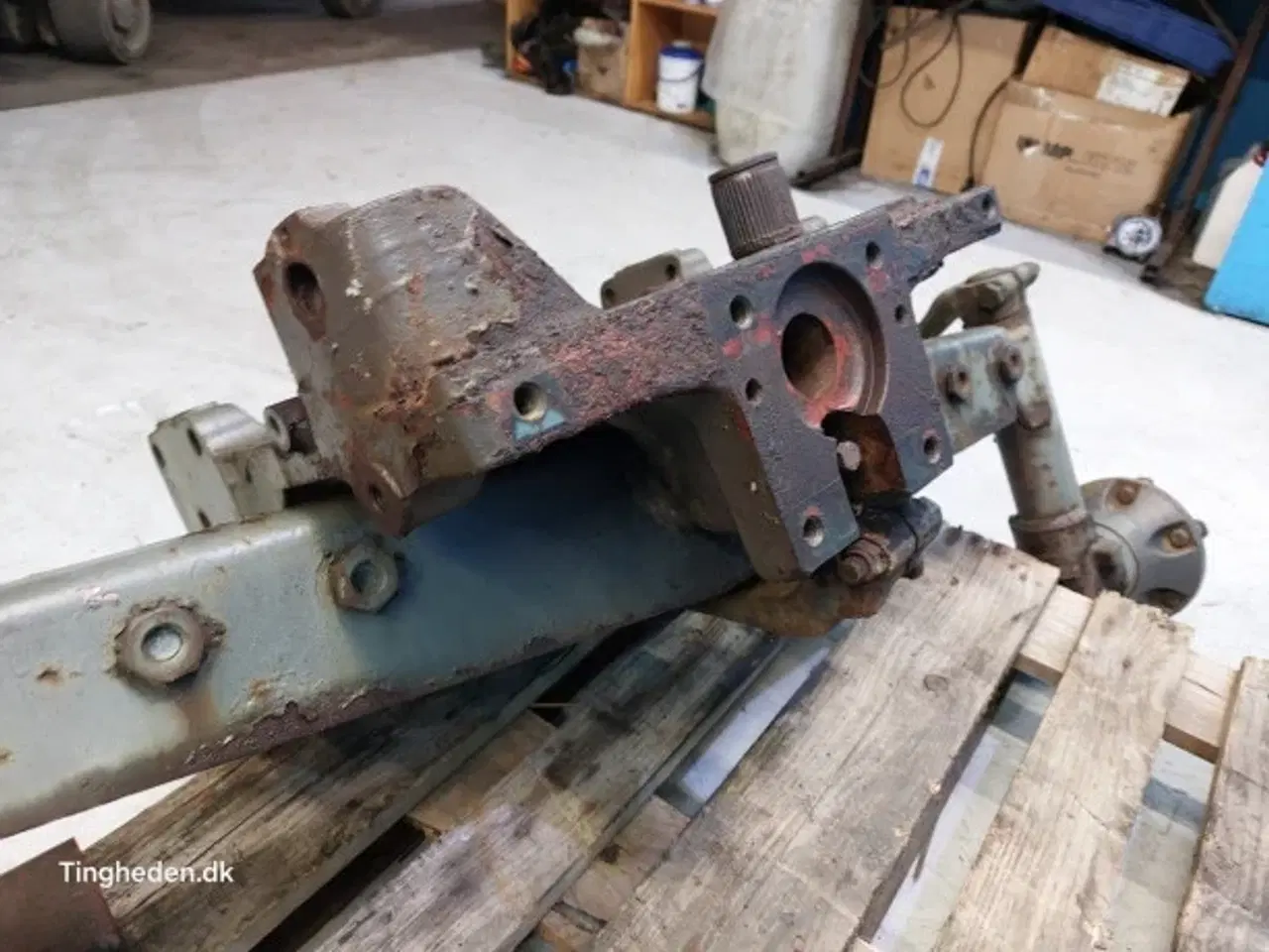 Billede 2 - Massey Ferguson 690 Foraksel 897625M93