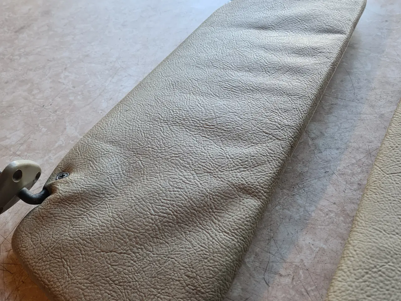 Billede 4 - 2 stk brugte  solskærme