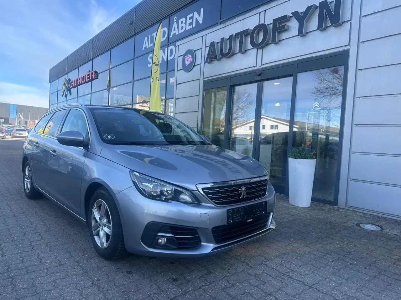 Billede 2 - Peugeot 308 1,6 BlueHDi 120 Allure Sky SW