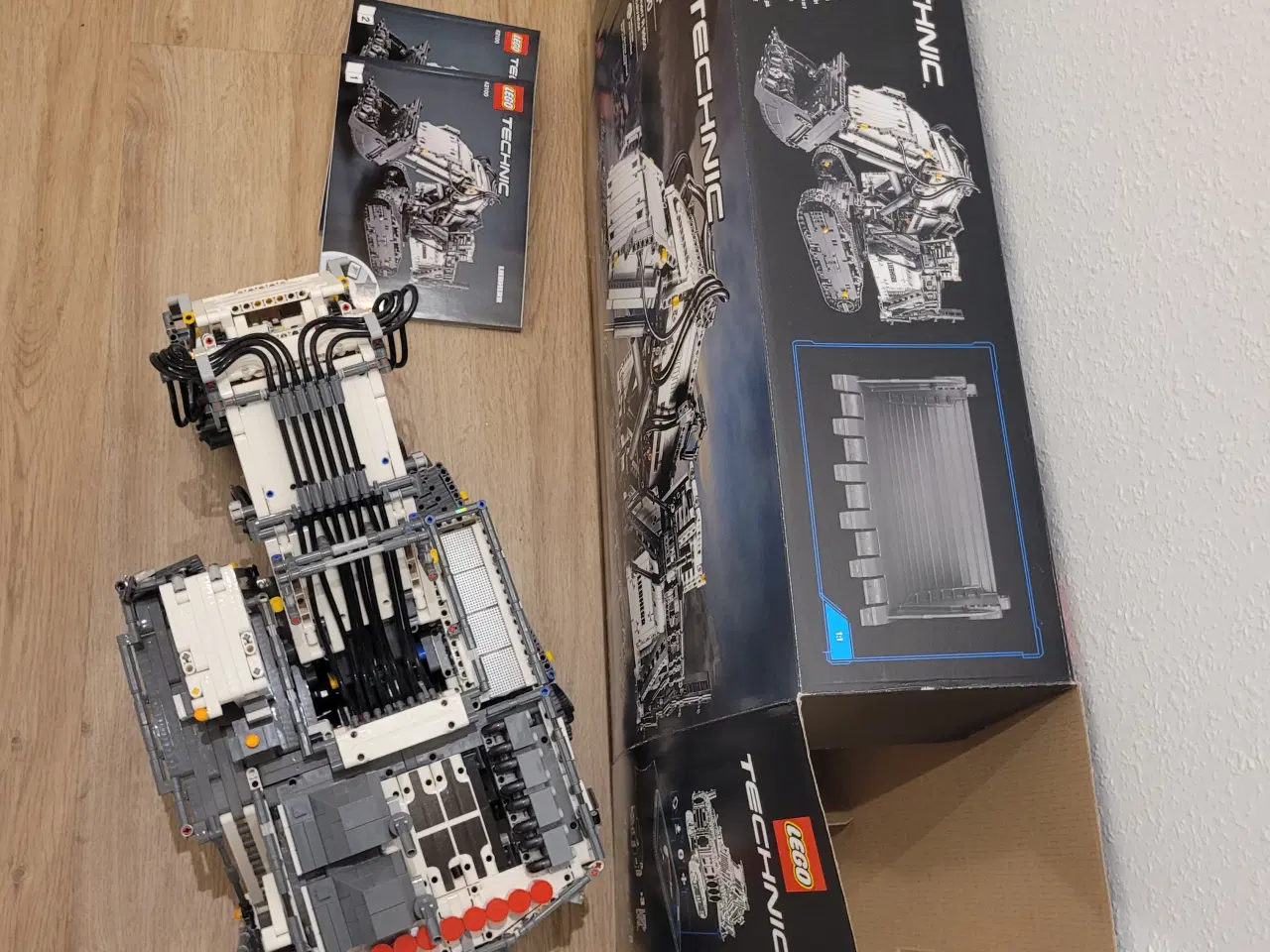 Billede 2 - Lego technic 42100