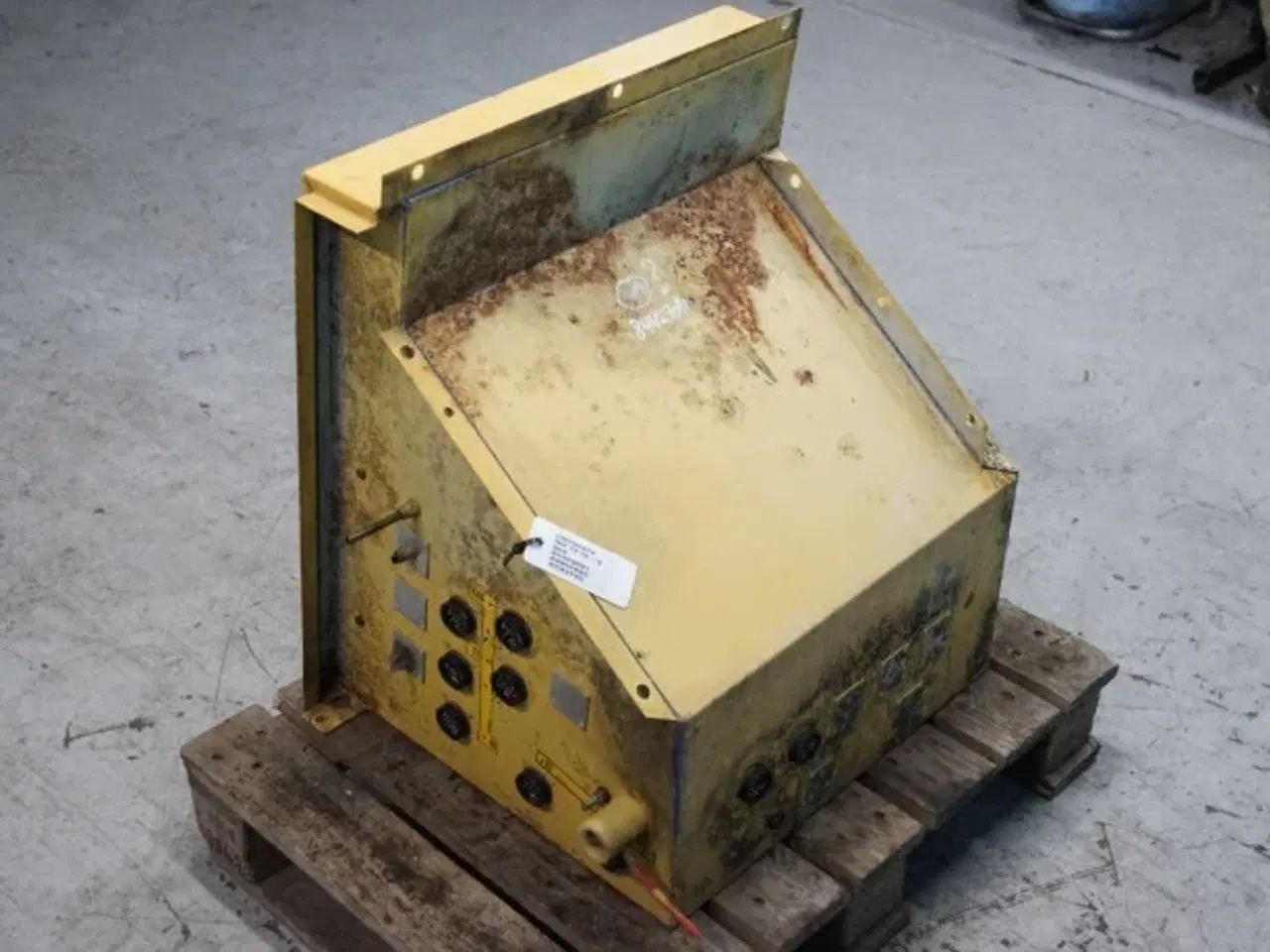 Billede 5 - New Holland TF78 Teknikskab 84429091
