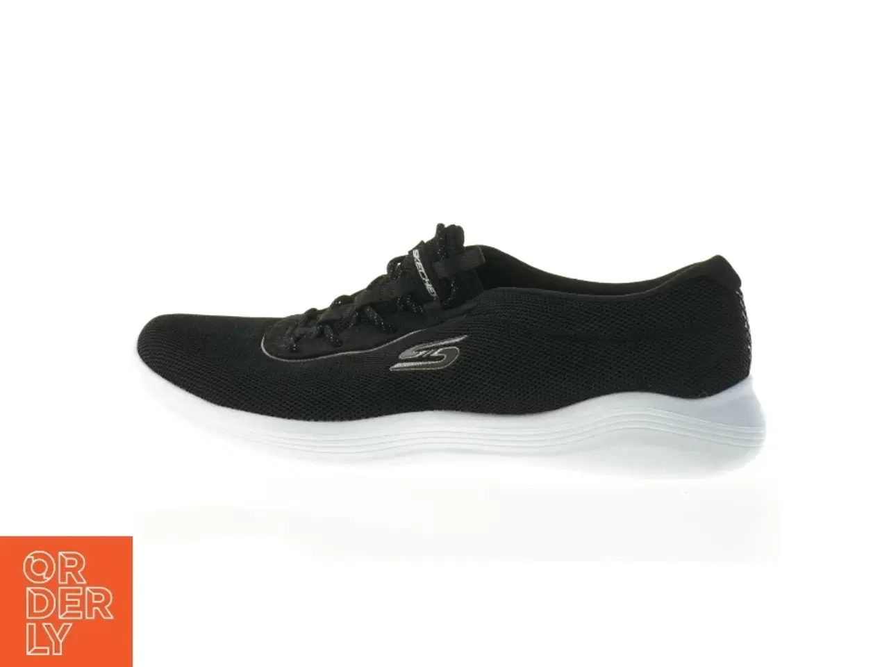 Billede 1 - UBRUGTE Sorte Air cooled Memory Foam sneakers fra Skechers (str. 41)