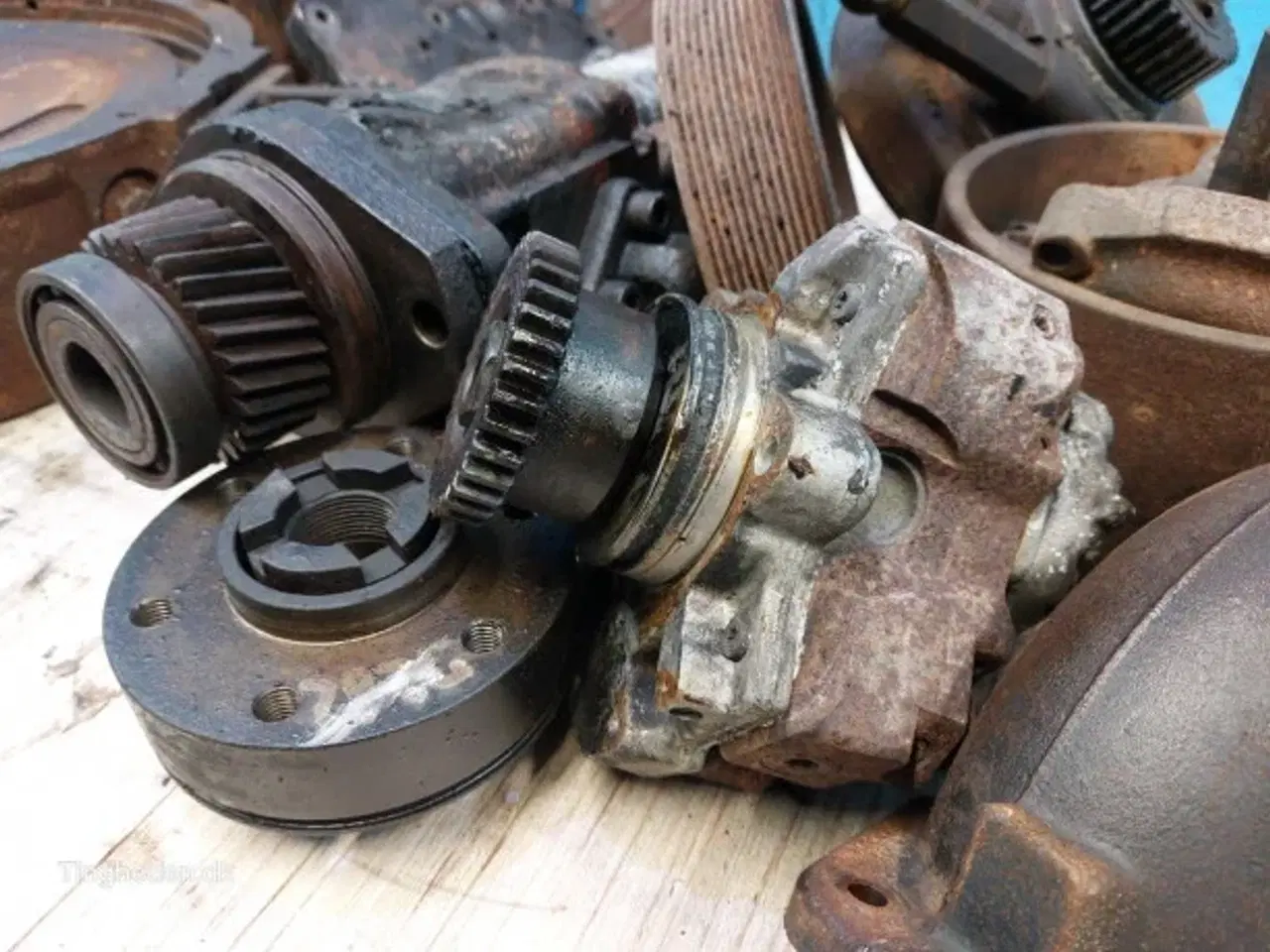 Billede 13 - SisuDiesel84CTA-4V Motor Dele