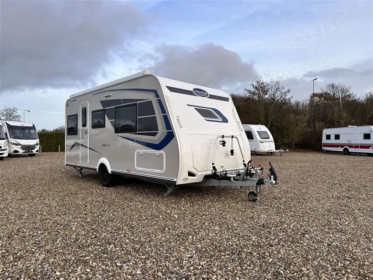 Billede 19 - 2022 - Caravelair Artica 490   Super velholdt Campingvogn med Fritstående dobbelt seng