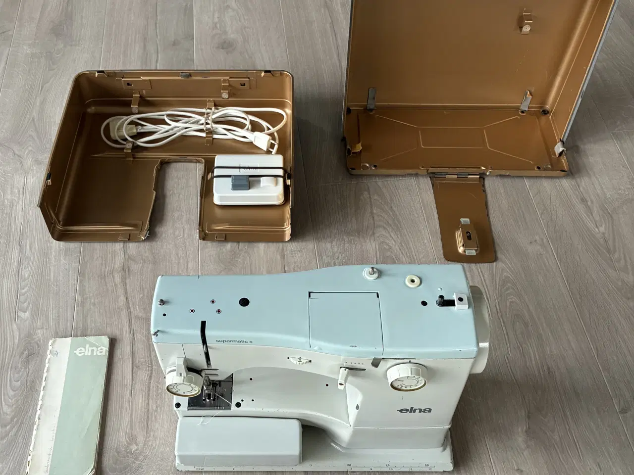 Billede 2 - Elna Supermatic symaskine