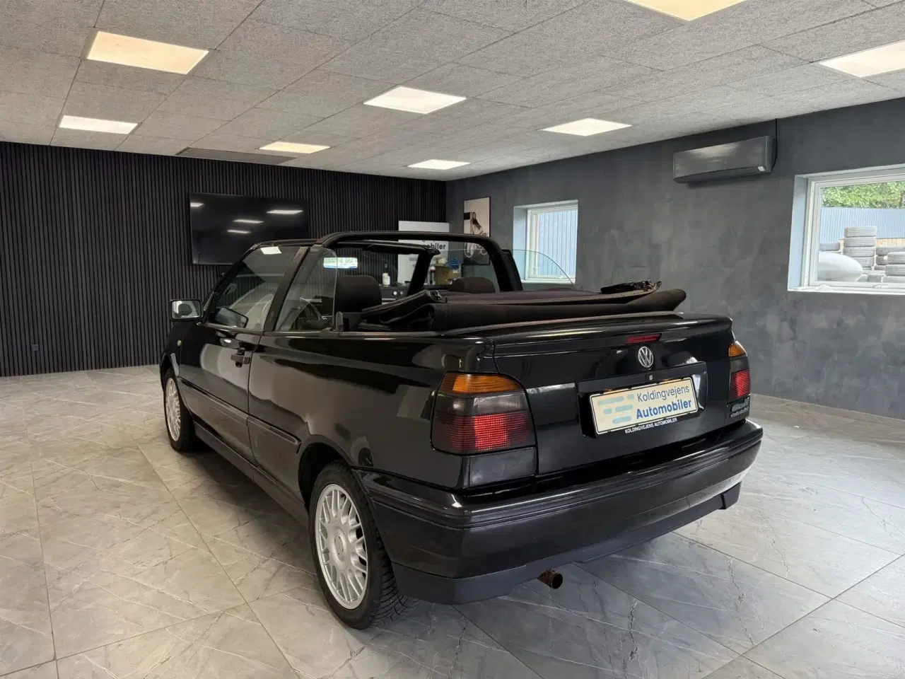 Billede 3 - VW Golf 1,6 100HK Cabr.