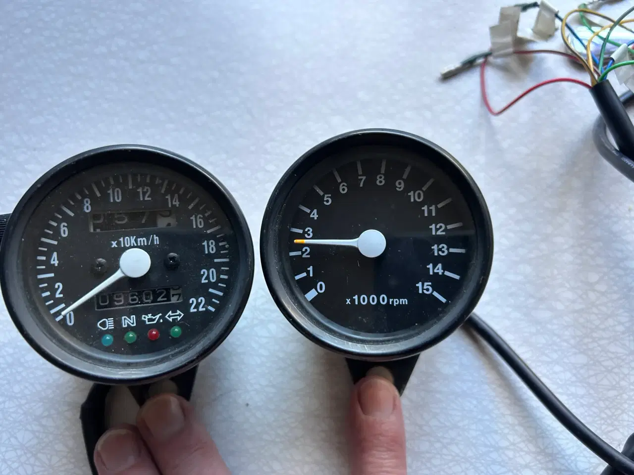 Billede 1 - Speedometer og omdrejningstæller