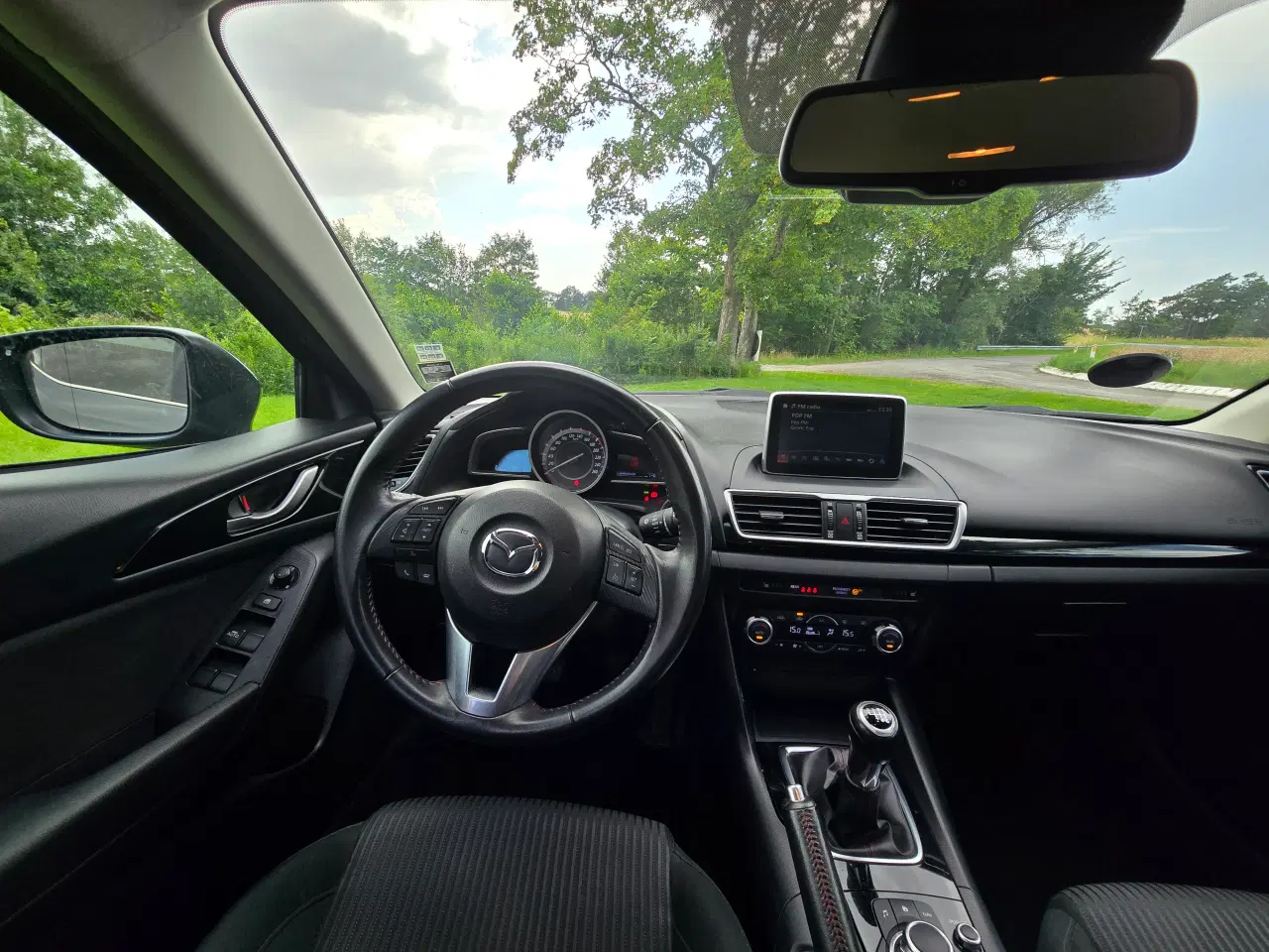 Billede 10 - Mazda 3 2.0 Skyactiv benzin• 120 HK • Bose • Anhæn