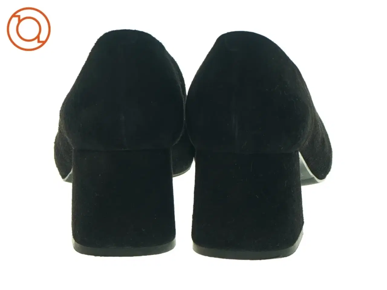 Billede 4 - Høje hæle i ruskind fra Mentor (str. 39)