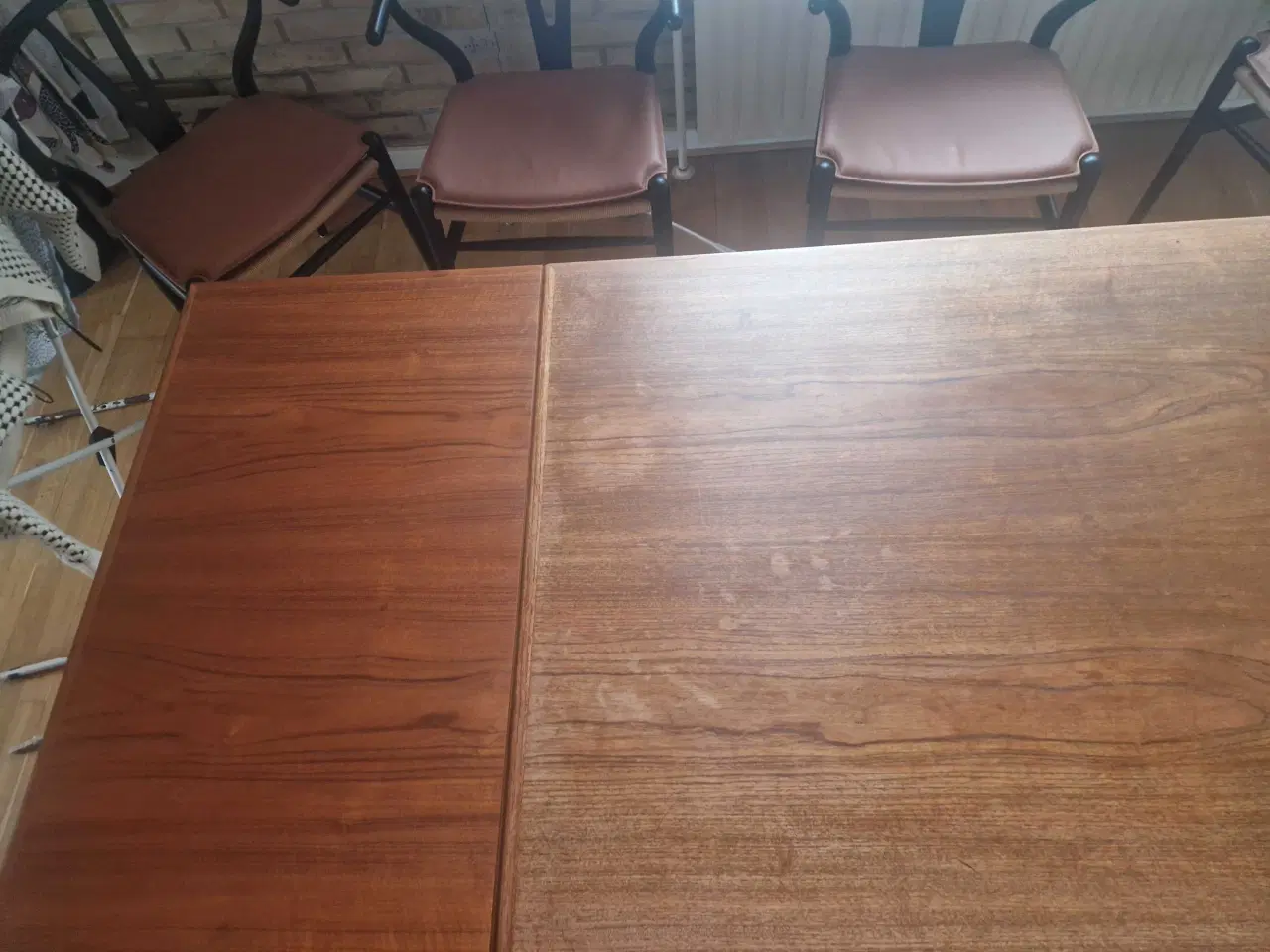 Billede 3 - Spisebord teaktræ dansk design