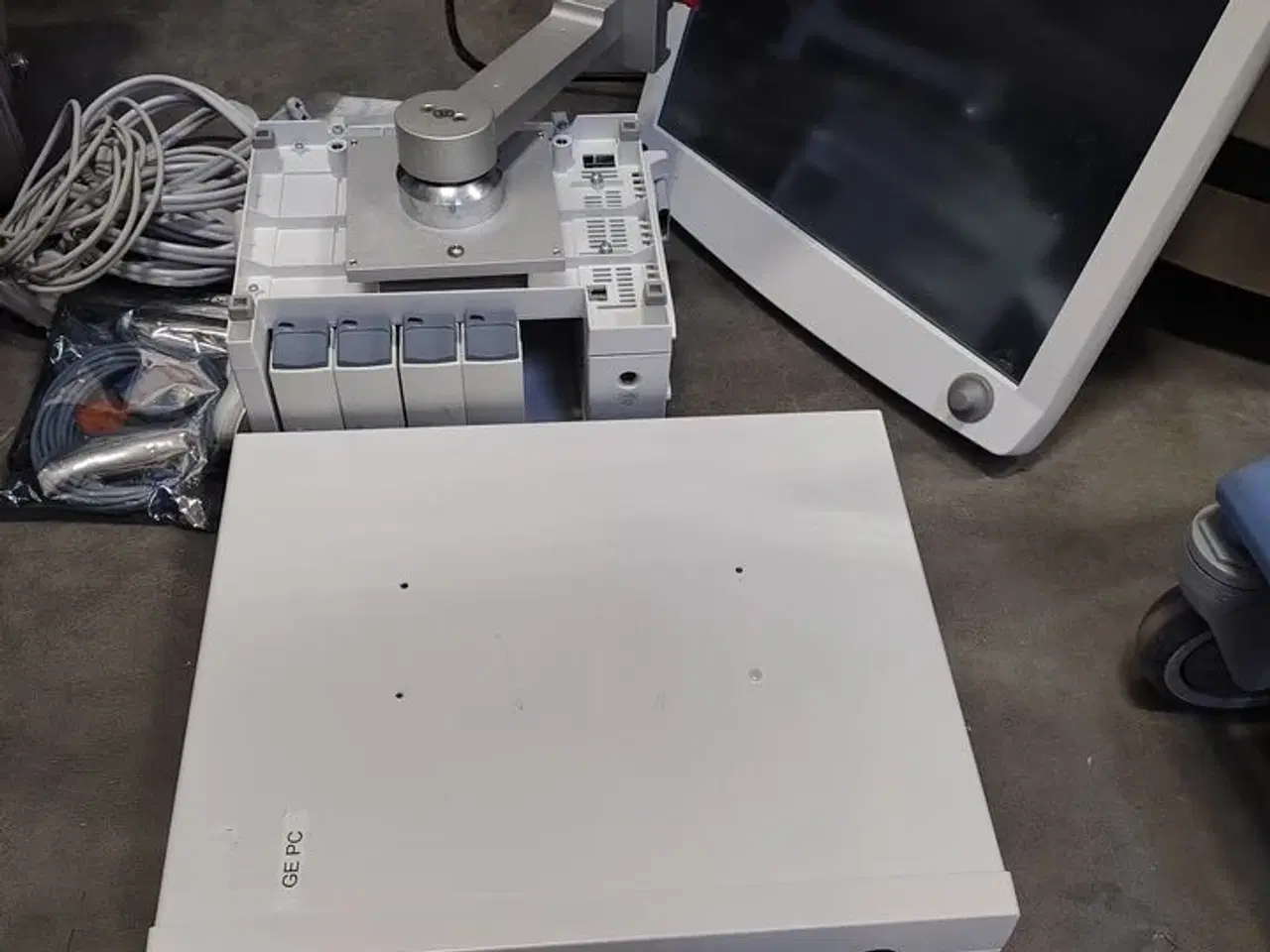 Billede 1 - Patient monitoring system GE B850