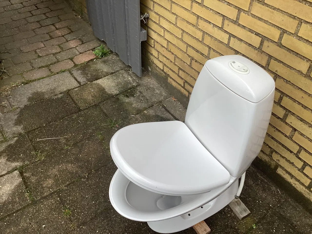 Billede 3 - Toilet