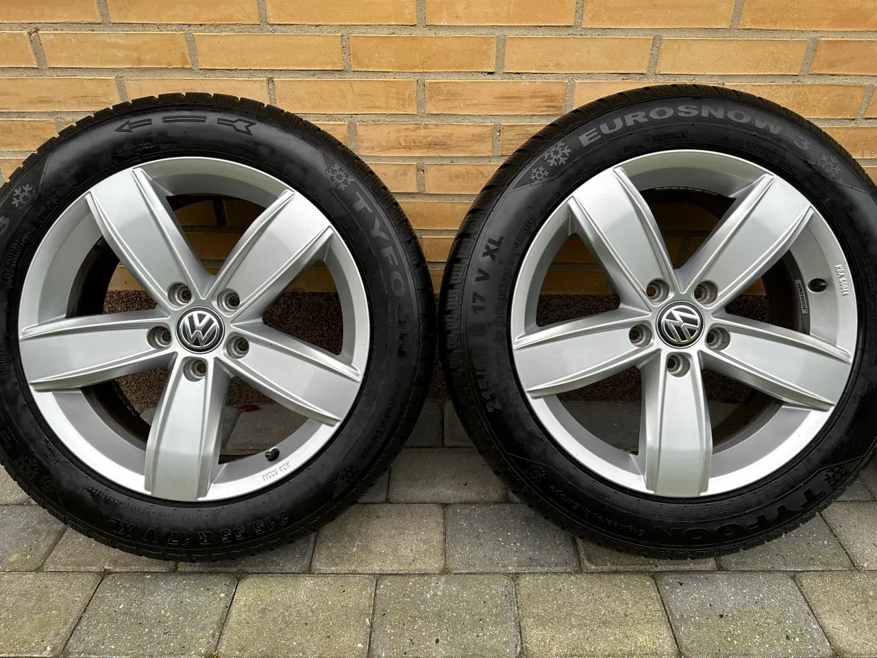 Billede 2 - 17" Originale VW/Skoda vinterfælge 5x112