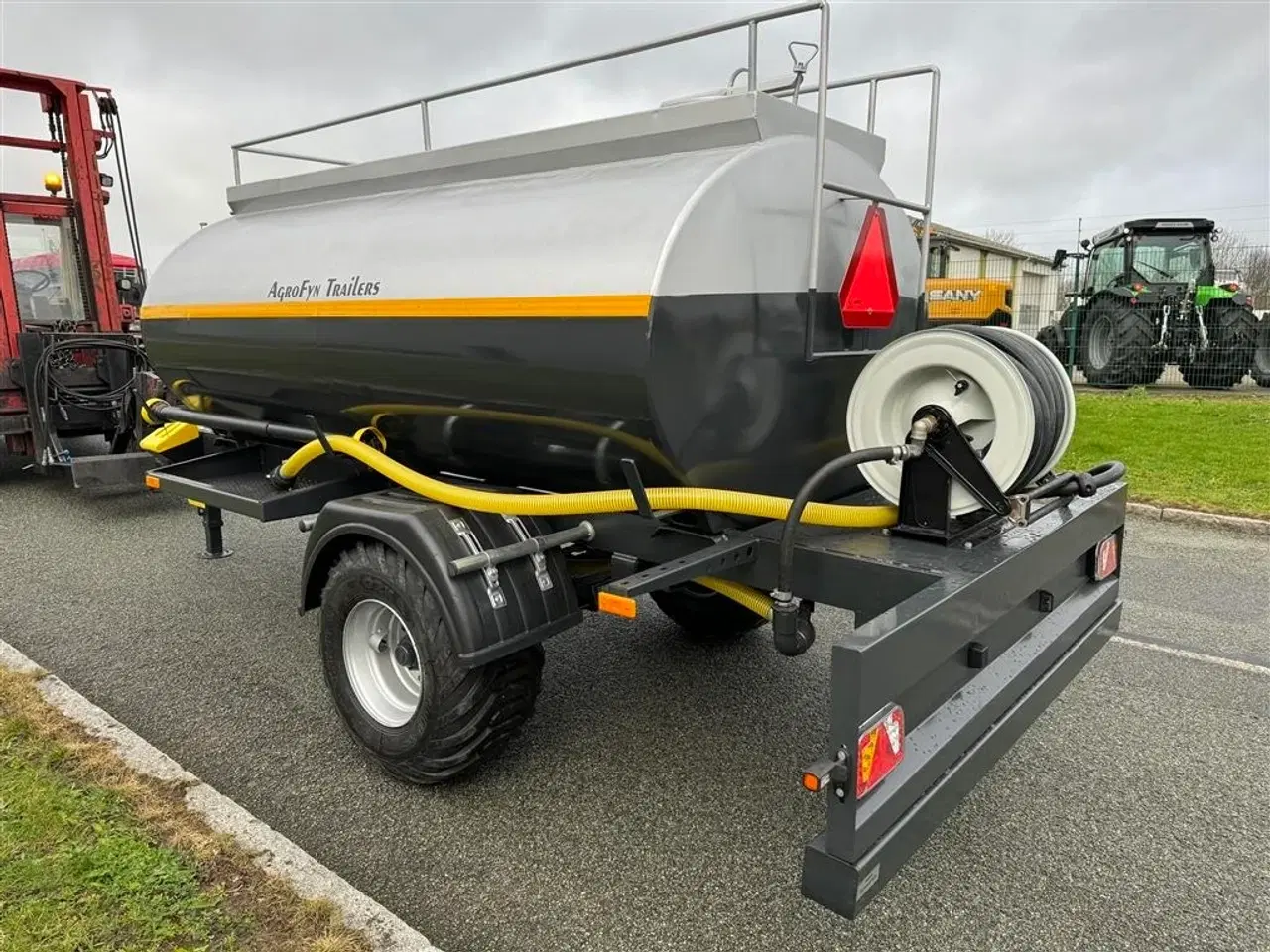 Billede 12 - Agrofyn Trailers 5000 liter vandvogn Til omgående levering