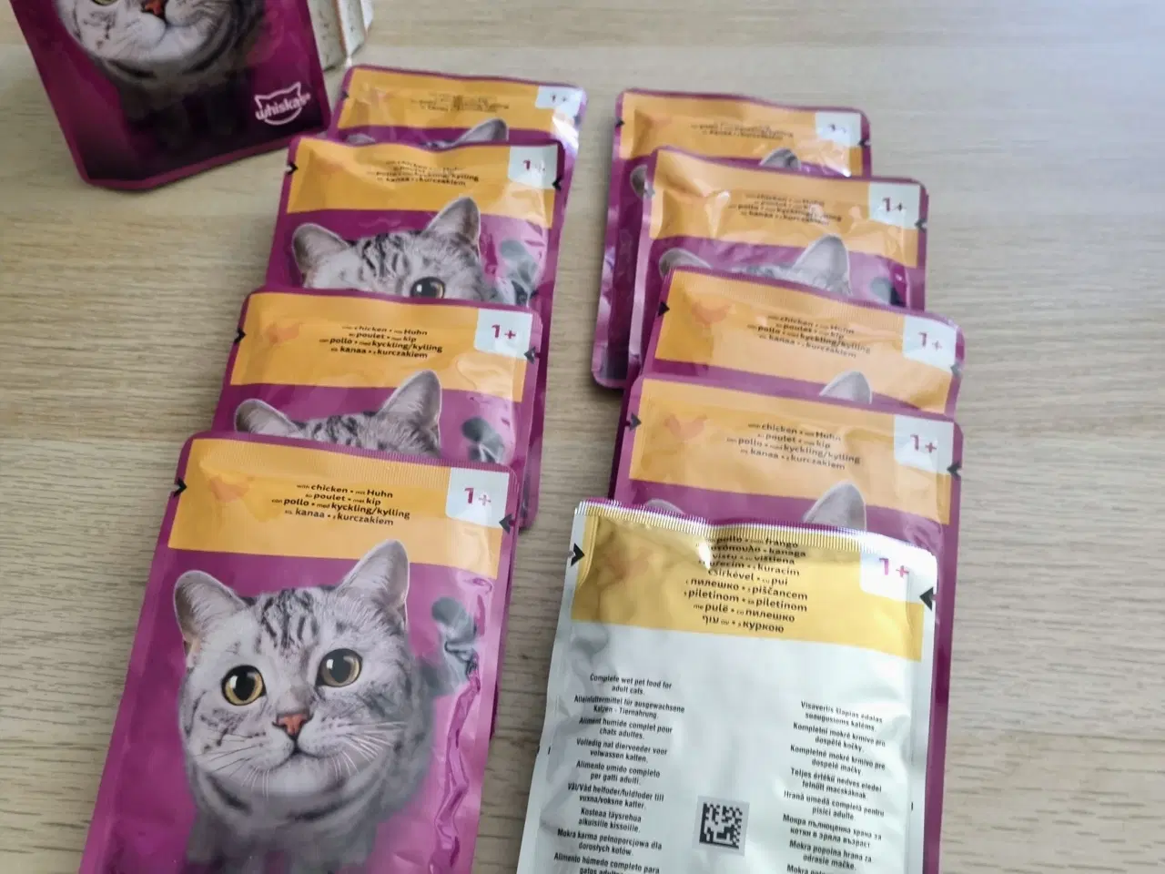 Billede 5 - 10 breve Whiskas Vådfoder Kylling  a 85 gram 